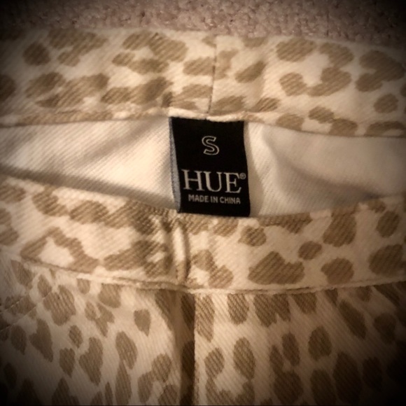 Hue Animal Print Leggings - Picture 2 of 4